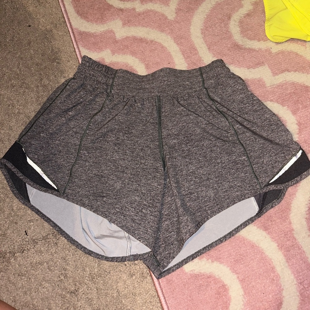 Lululemon hotty hot shorts